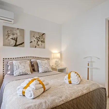 Casacara Beachside Costabella -spain Villa Marbellac