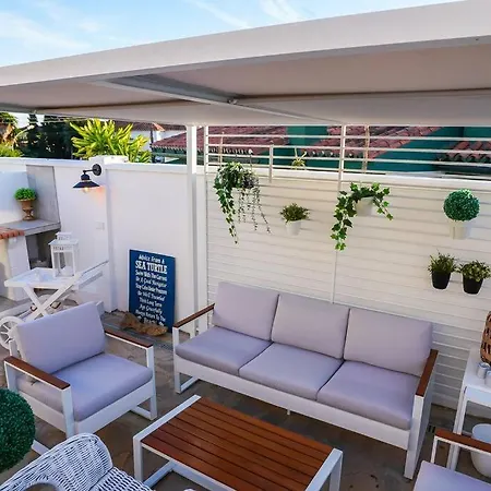 Villa Casacara Beachside Costabella -spain
